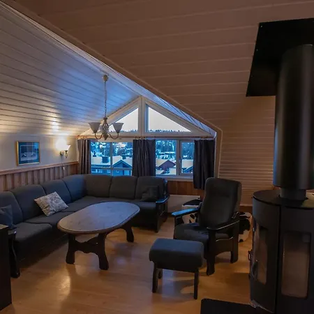 Fagertoppen 12b 度假居 特吕西尔